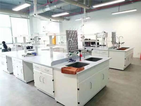 全鋼中央實(shí)驗(yàn)臺